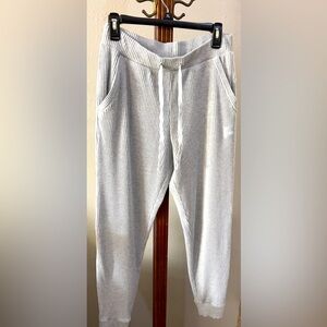 Alo Muse Sweatpant-Size Medium